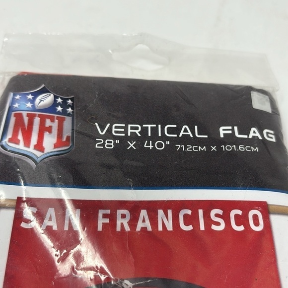 NFL San Francisco 49ers 28"x40" Retro Banner Flag Outdoor Decor - Picture 4 of 7